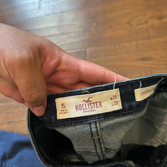 Hollister women’s low rise jeans size 25 - Picture 3 of 4